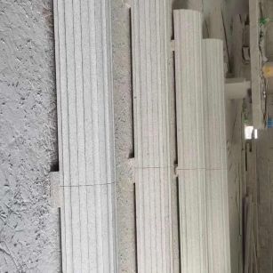 北海 花岗岩厂家带你看白麻花岗岩门楼大柱柱皮