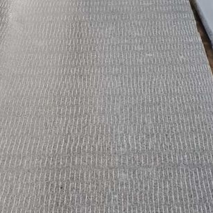 北海 芝麻灰花岗岩斧剁面，刀斩面