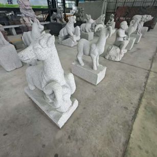 北海 芝麻白花岗岩造型立体雕刻——十二生肖