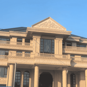 北海黄金麻别墅外墙干挂石材效果示例