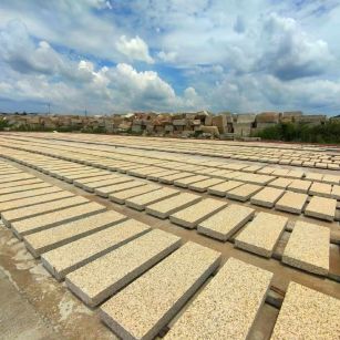 北海 黄金麻荔枝面花岗岩石材地铺石防护中