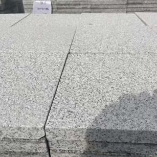 北海 白麻花岗岩石材推荐 荔枝面地铺石