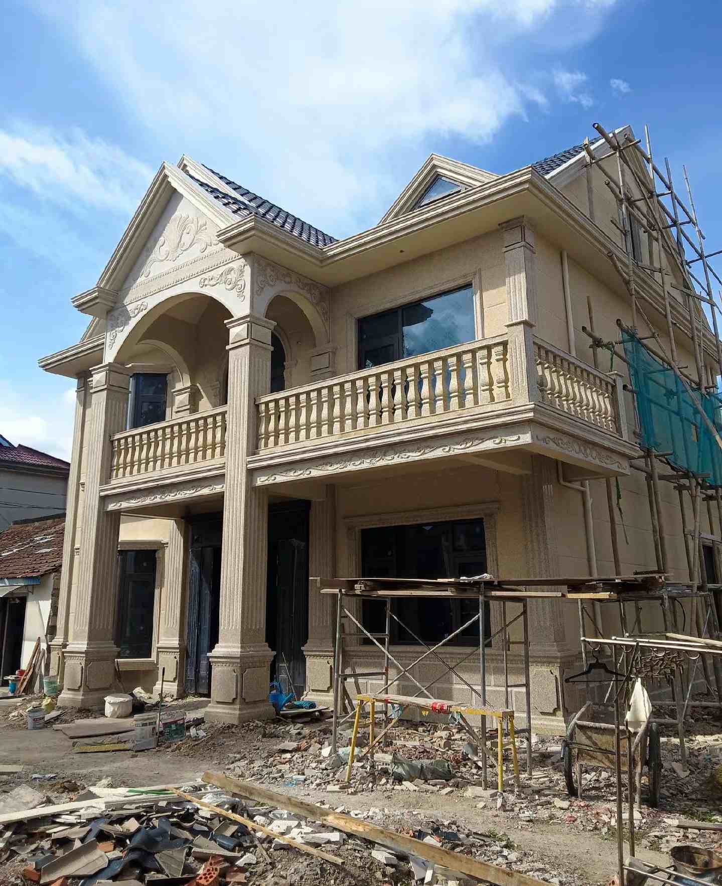 北海 黄金麻花岗岩石材私人别墅雕花门楼柱阳台栏杆