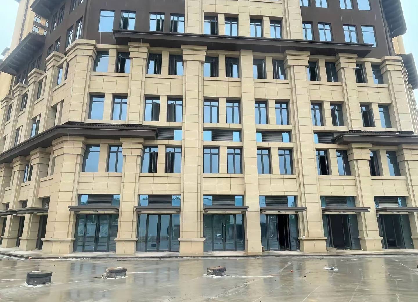 北海 黄金麻花岗岩荔枝面小区外墙干挂