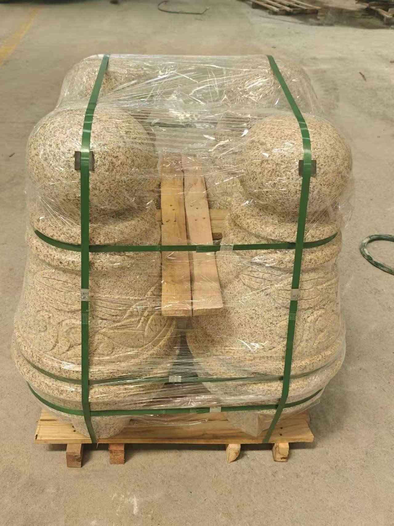 北海 黄金麻异形定制雕花——棒棒糖挡车柱